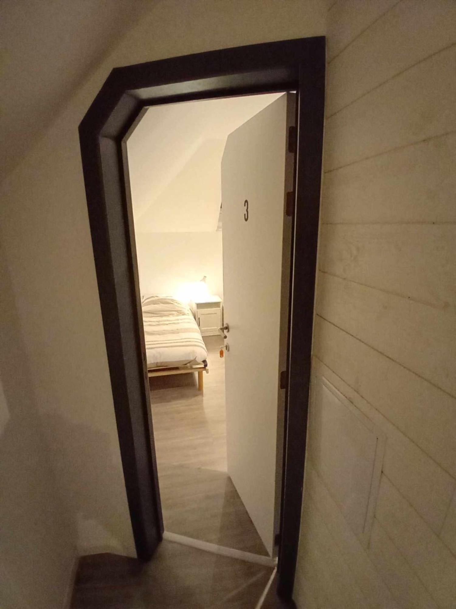 Leuze Escale Otel Dış mekan fotoğraf